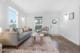 5525 N Syracuse St, Portland, OR 97203 - Photo 7