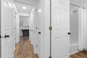 5525 N Syracuse St, Portland, OR 97203 - Photo 23