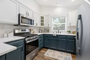 5525 N Syracuse St, Portland, OR 97203 - Photo 17