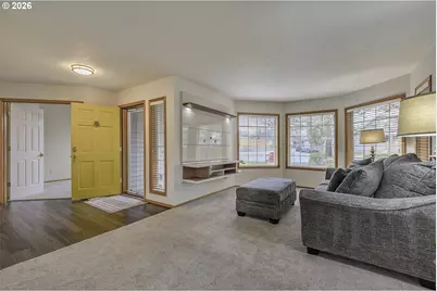 2484 NE Nicki Ct, Hillsboro, OR 97124 - Photo 3