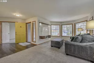 2484 NE Nicki Ct, Hillsboro, OR 97124 - Photo 3