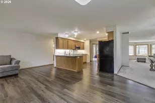 2484 NE Nicki Ct, Hillsboro, OR 97124 - Photo 15