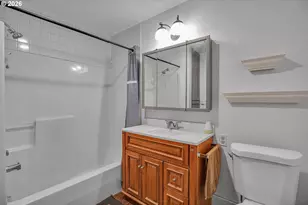 406 W C St, Rainier, OR 97048 - Photo 27