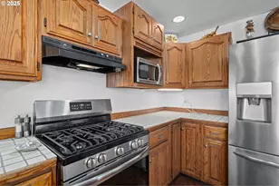 406 W C St, Rainier, OR 97048 - Photo 23