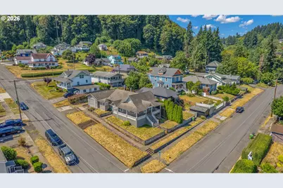406 W C St, Rainier, OR 97048 - Photo 5
