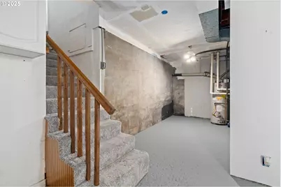 406 W C St, Rainier, OR 97048 - Photo 37