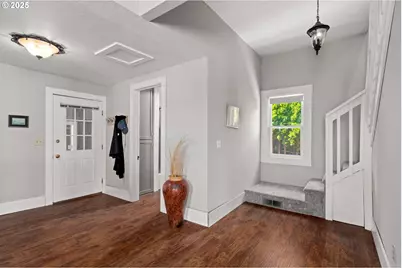 406 W C St, Rainier, OR 97048 - Photo 31
