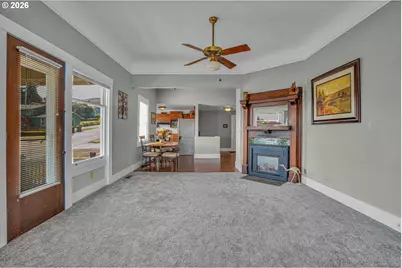 406 W C St, Rainier, OR 97048 - Photo 15