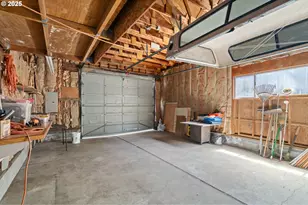 406 W C St, Rainier, OR 97048 - Photo 45