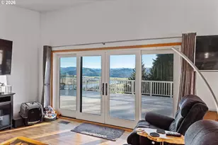 770 18th Ave, Coos Bay, OR 97420 - Photo 13