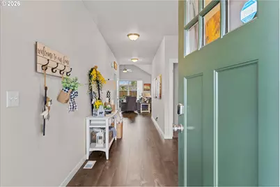 142 N 35th Pl, Cornelius, OR 97124 - Photo 3