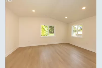 2116 E 39th St, Vancouver, WA 98663 - Photo 11