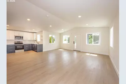 2116 E 39th St, Vancouver, WA 98663 - Photo 7