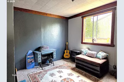 725 B St, Myrtle Point, OR 97458 - Photo 19