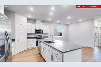 1070 Legacy Ln, Eugene, OR 97402 - Photo 7