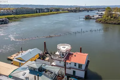 584 N Tomahawk Island Dr, Portland, OR 97217 - Photo 43