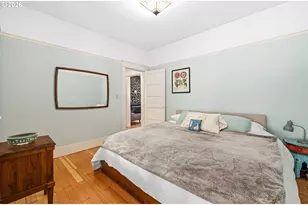 2604 SE Washington St, Portland, OR 97214 - Photo 19