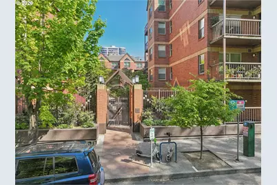 1500 SW Park Ave #226, Portland, OR 97201 - Photo 7