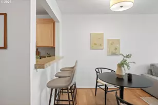 1500 SW Park Ave, Portland, OR 97201 - Photo 9