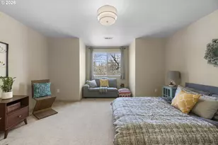 9304 N Richmond Ave, Portland, OR 97203 - Photo 15