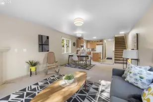 9304 N Richmond Ave, Portland, OR 97203 - Photo 13