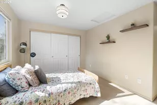 9304 N Richmond Ave, Portland, OR 97203 - Photo 27