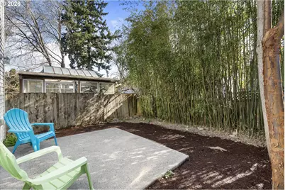 9304 N Richmond Ave, Portland, OR 97203 - Photo 29