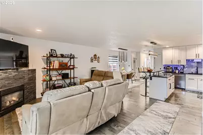 3163 SW 199th Ter, Beaverton, OR 97003 - Photo 9