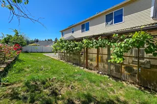 7212 SE Terrace Trails Dr, Portland, OR 97266 - Photo 37