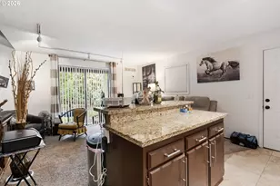 478 N Hayden Island Dr, Portland, OR 97217 - Photo 9