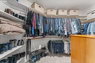 16825 SW Timberland Dr, Beaverton, OR 97007 - Photo 9