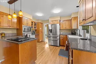 16825 SW Timberland Dr, Beaverton, OR 97007 - Photo 5