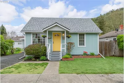 739 W Wharton St, Roseburg, OR 97471 - Photo 1