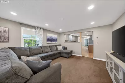 739 W Wharton St, Roseburg, OR 97471 - Photo 7