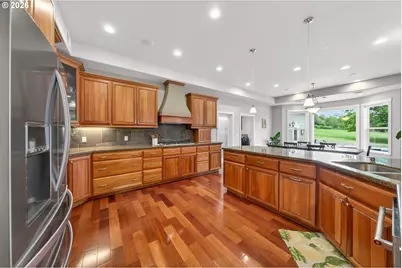 2700 Melrose Rd, Roseburg, OR 97471 - Photo 11