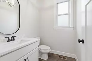 11936 Skellenger Way, Oregon City, OR 97045 - Photo 9