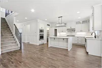 11936 Skellenger Way, Oregon City, OR 97045 - Photo 5