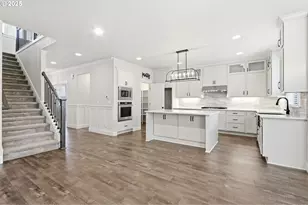 11936 Skellenger Way, Oregon City, OR 97045 - Photo 5