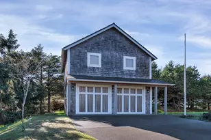 88708 Surfsands Rd, Gearhart, OR 97138 - Photo 37