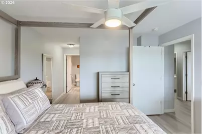 15320 NW Central Dr #316, Portland, OR 97229 - Photo 9