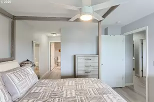 15320 NW Central Dr, Portland, OR 97229 - Photo 9