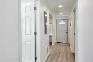 5905 SE Hazel Pl, Milwaukie, OR 97222 - Photo 3