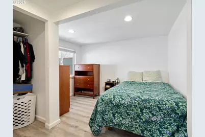 5905 SE Hazel Pl, Milwaukie, OR 97222 - Photo 9