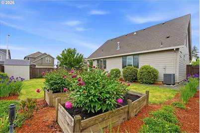 3940 N Grace Dr, Newberg, OR 97132 - Photo 37