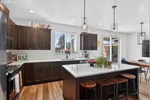 60903 SE Epic Pl, Bend, OR 97702 - Photo 11