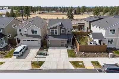 60903 SE Epic Pl, Bend, OR 97702 - Photo 33