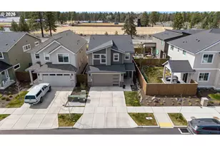 60903 SE Epic Pl, Bend, OR 97702 - Photo 33