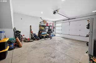 60903 SE Epic Pl, Bend, OR 97702 - Photo 29