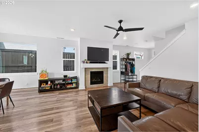 60903 SE Epic Pl, Bend, OR 97702 - Photo 7