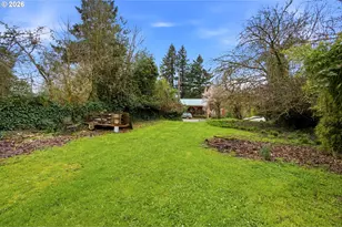 335 SE Baker St, McMinnville, OR 97128 - Photo 5